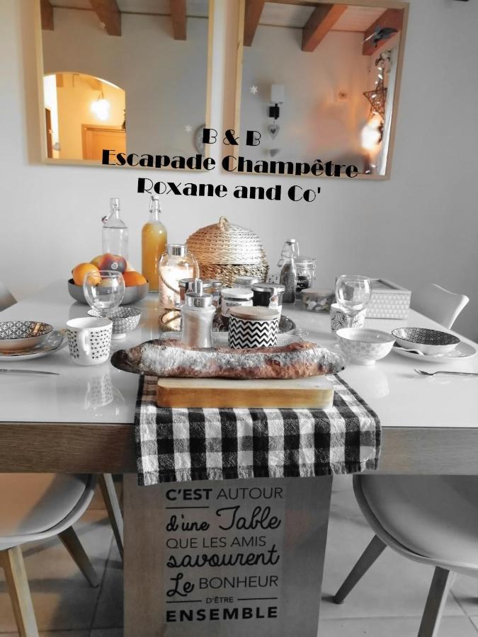 Escapade Champetre Bed & Breakfast Hauteville-sur-Fier Ngoại thất bức ảnh